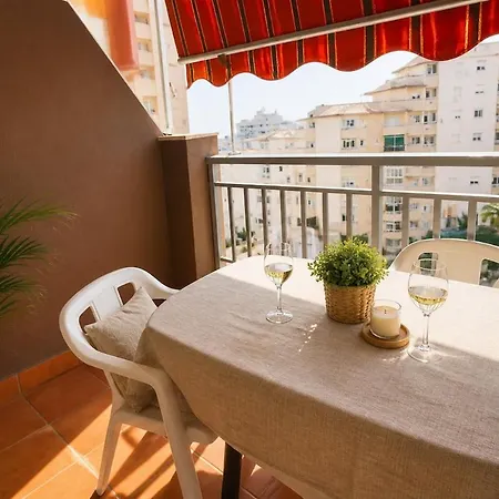 Sea View With Pool On The Paseo Maritimo, 4 Guests